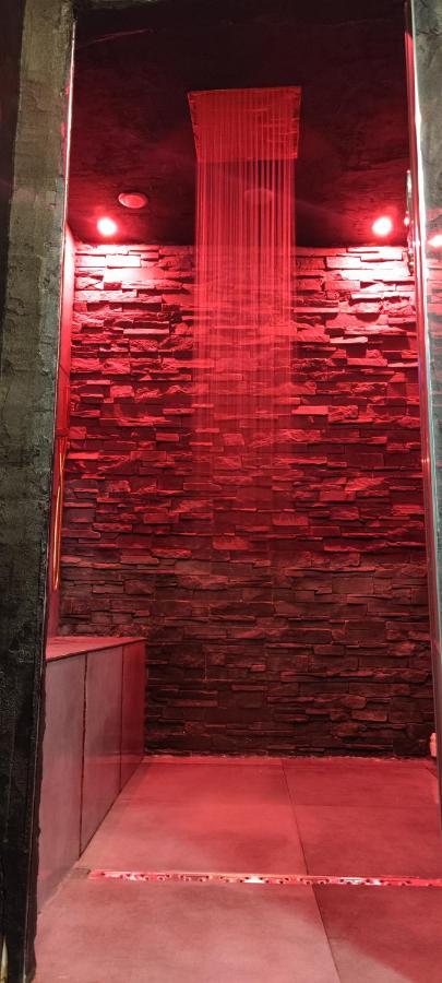 Loft Romantique Hammam Spa Privatif Playroom Grenoble Bagian luar foto