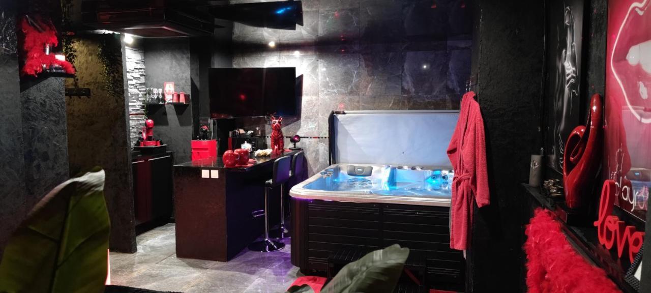 Loft Romantique Hammam Spa Privatif Playroom Grenoble Bagian luar foto