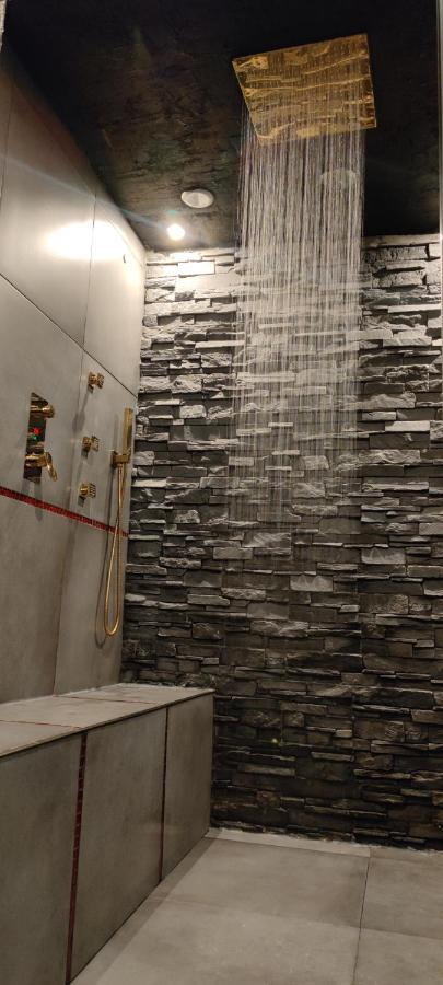 Loft Romantique Hammam Spa Privatif Playroom Grenoble Bagian luar foto