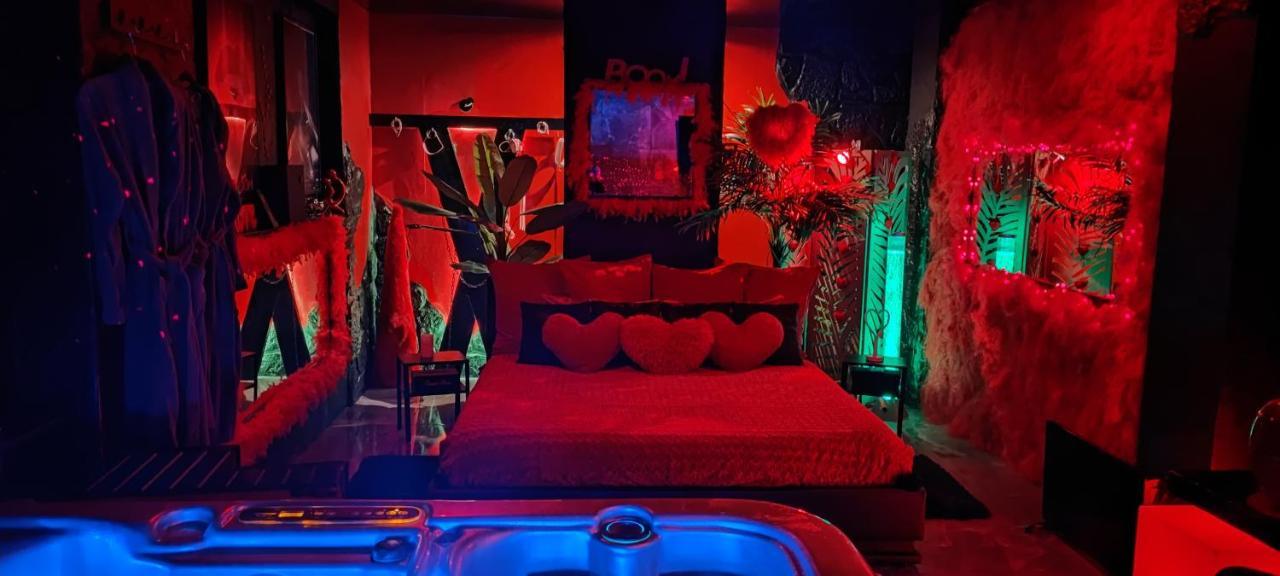 Loft Romantique Hammam Spa Privatif Playroom Grenoble Ruang foto